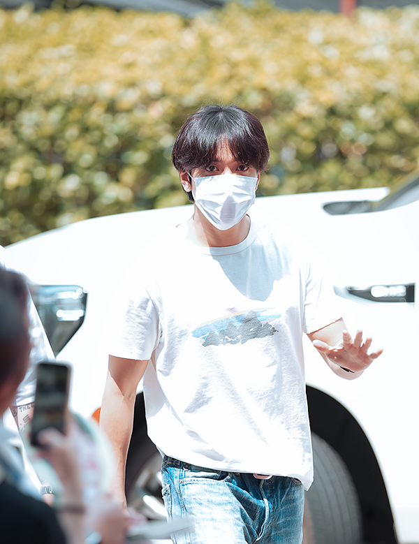 정용화, KBS ‘박보검의 칸타빌레’ 출근길