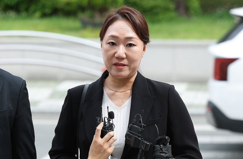 대구경찰청 참고인 조사 출석한 강혜경 씨(사진=연합뉴스)