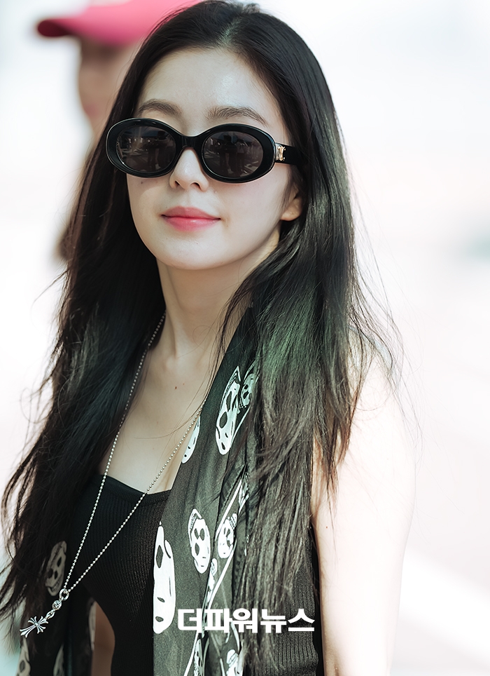 레드벨벳 아이린, 인천국제공항 출국