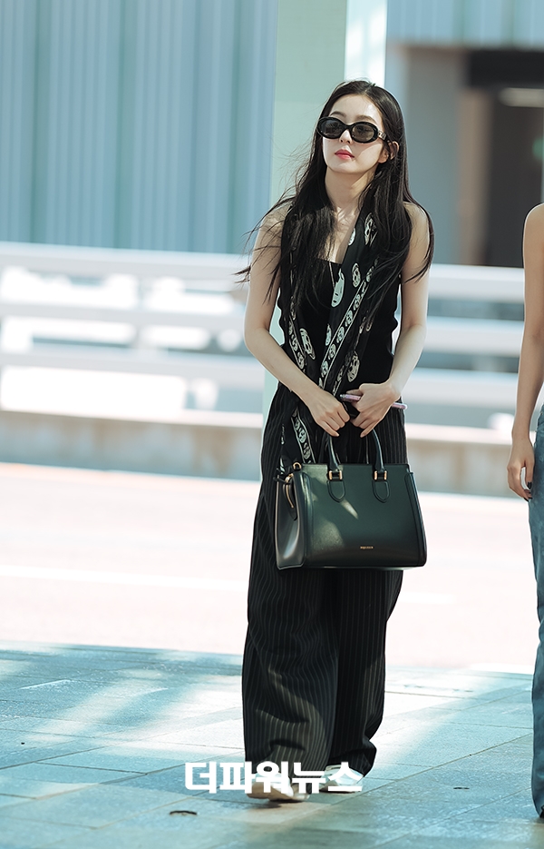 레드벨벳 아이린, 인천국제공항 출국