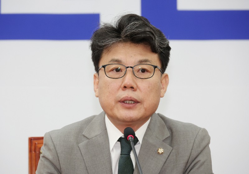 더불어민주당 진성준 정책위의장.(사진=연합뉴스)