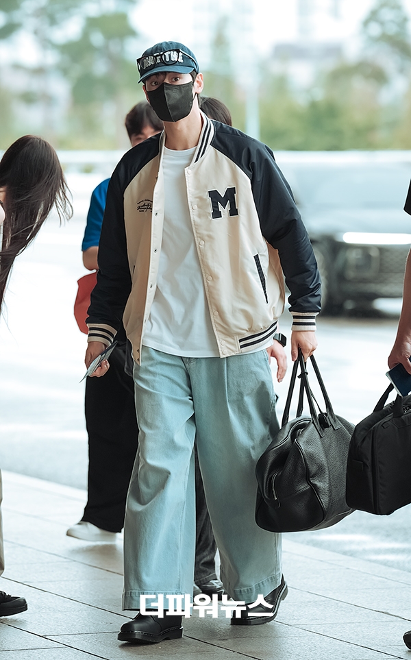 차은우, 인천국제공항 출국