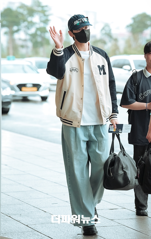 차은우, 인천국제공항 출국