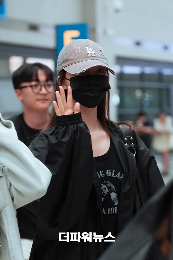 아이브 리즈, 인천국제공항 입국