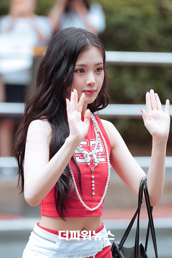 베이비돈크라이 이현, KBS ‘열린음악회’ 출근길