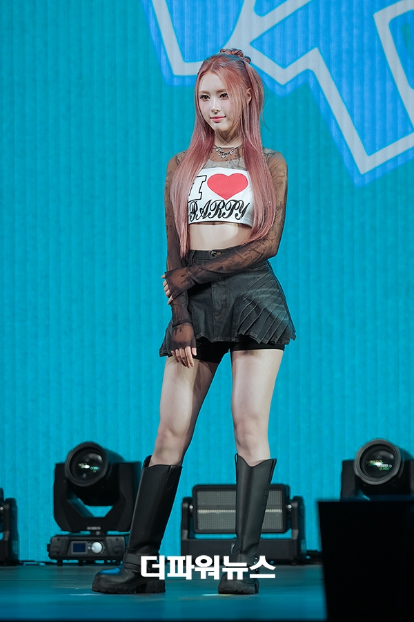 이프아이(ifeye) 화연, 2nd EP 물결 낭 : <sweet tang> 쇼케이스