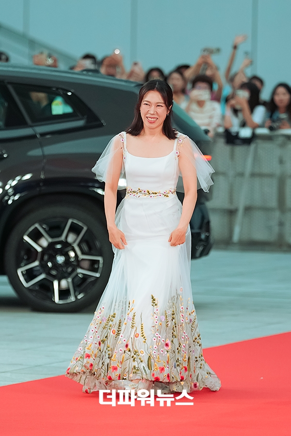 염혜란, 제4회 청룡시리즈어워즈 레드카펫 행사