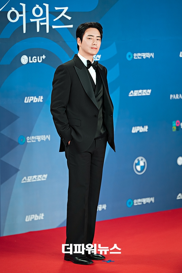 이준혁, 제4회 청룡시리즈어워즈 레드카펫 행사