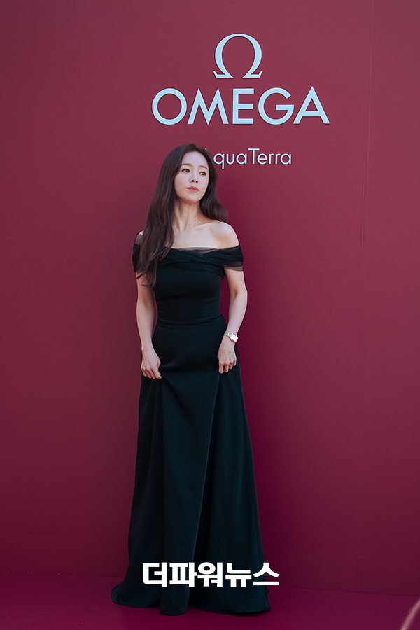 한지민, 포토월 행사