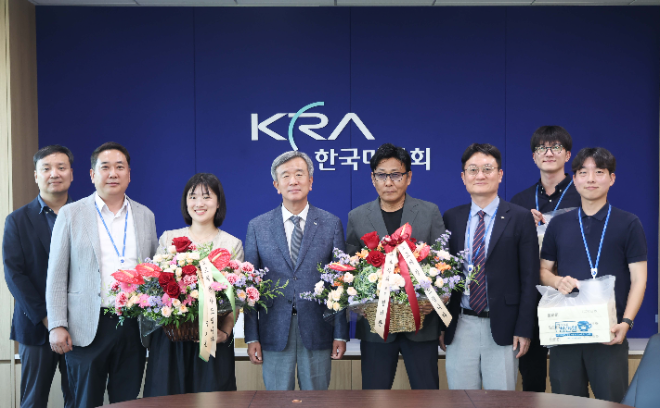 한국마사회 정기환 회장, 사내 익명게시판 칭찬 임직원 초청해 격려