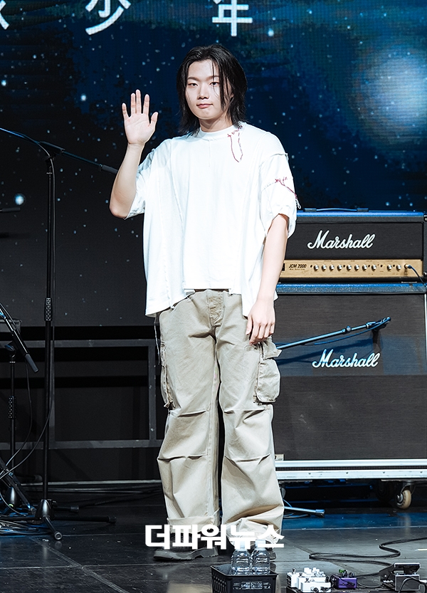 드래곤포니. 고강훈, 지구소년 발매 기념 쇼케이스