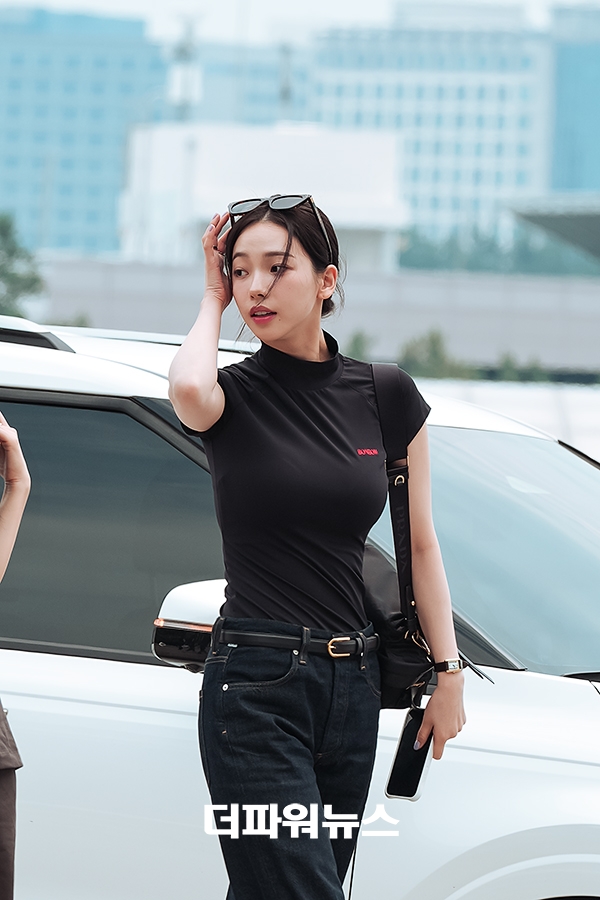 에스파 카리나, 인천국제공항 출국