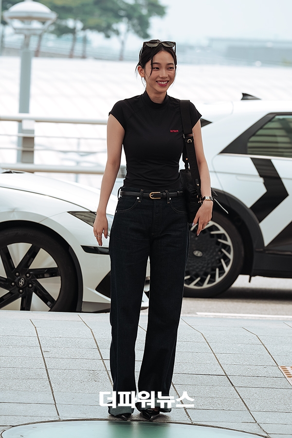 에스파 카리나, 인천국제공항 출국