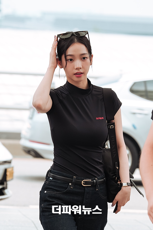 에스파 카리나, 인천국제공항 출국