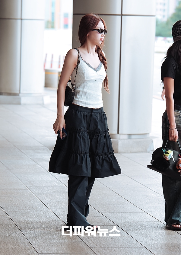 트와이스 나연, 김포국제공항 출국