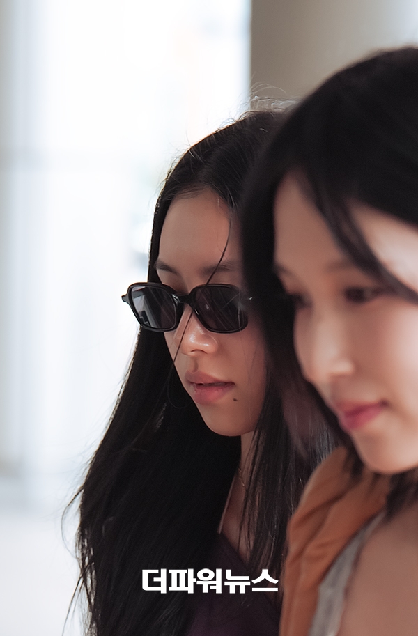 트와이스 채영, 김포국제공항 출국