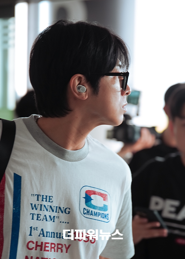 동방신기 유노윤호, 김포국제공항 출국