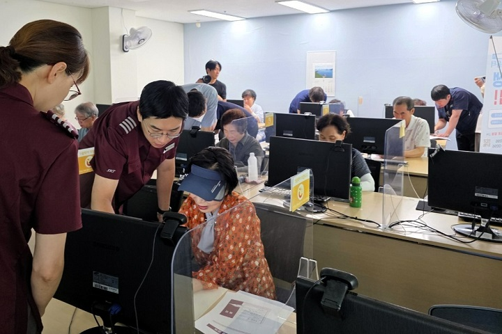 찾아가는 SRT앱 이용방법 교육.(사진=SR)