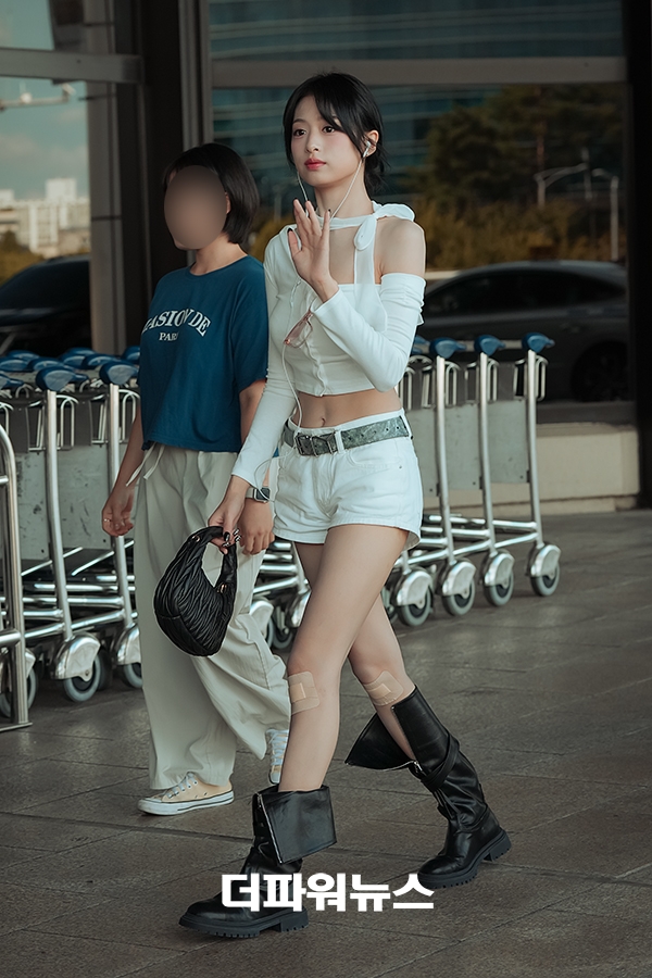 베이비몬스터 아현, 인천국제공항 출국