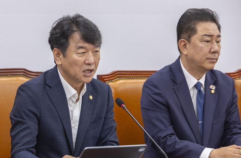 발언하는 문진석 원내수석부대표(사진=연합뉴스)