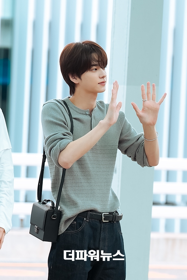 투어스(TWS) 신유, 인천국제공항 출국