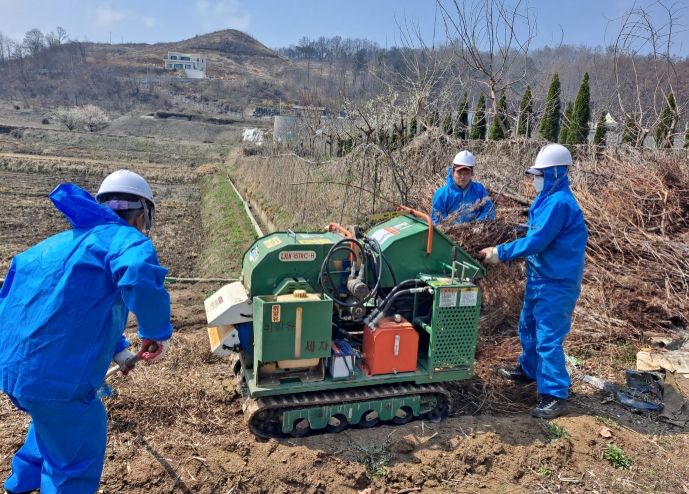 ‘찾아가는 영농부산물 파쇄지원단’ 운영