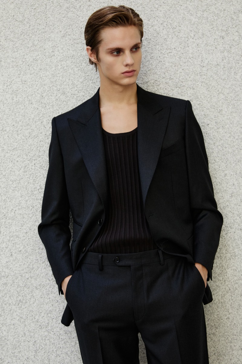 LF 알레그리, ‘세레모니 슈트’ 선보여