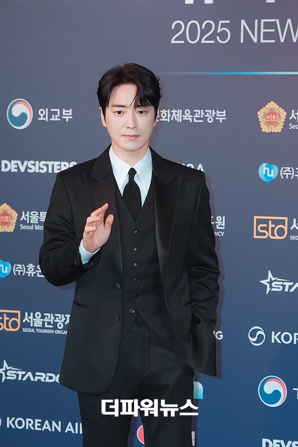 이준혁, 2025 뉴시스 한류엑스포 포토월