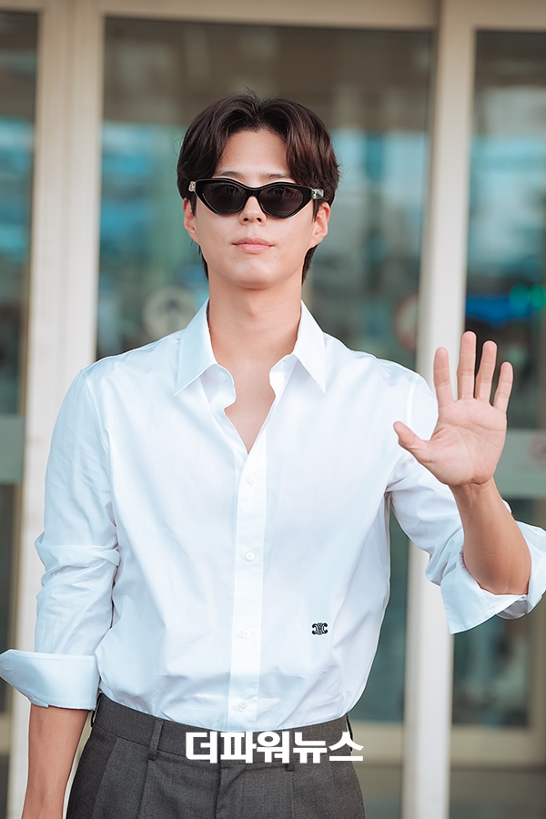 박보검, 인천국제공항 출국