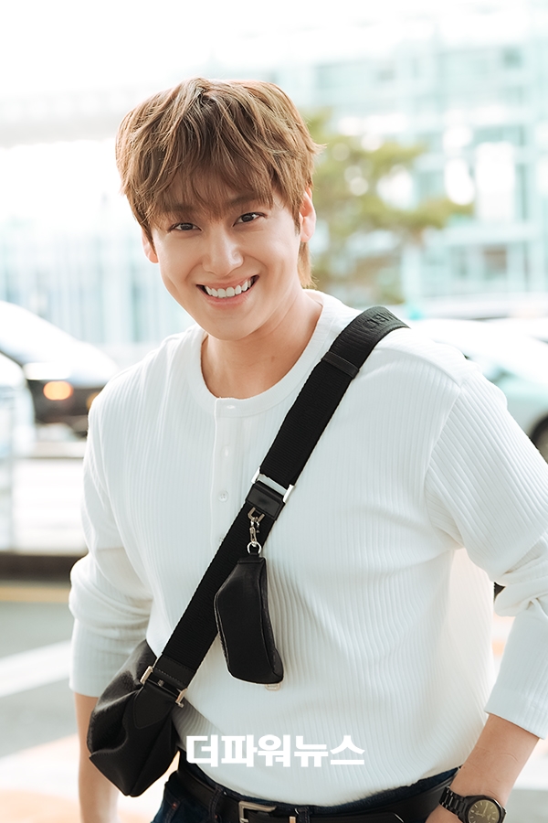 김범, 인천국제공항 출국