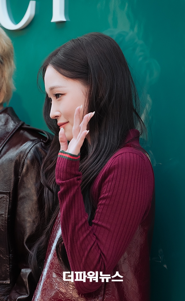 올데이프로젝트 애니, 포토월 행사