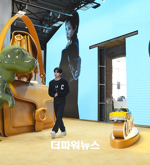 보이넥스트도어 명재현, 포토월 행사