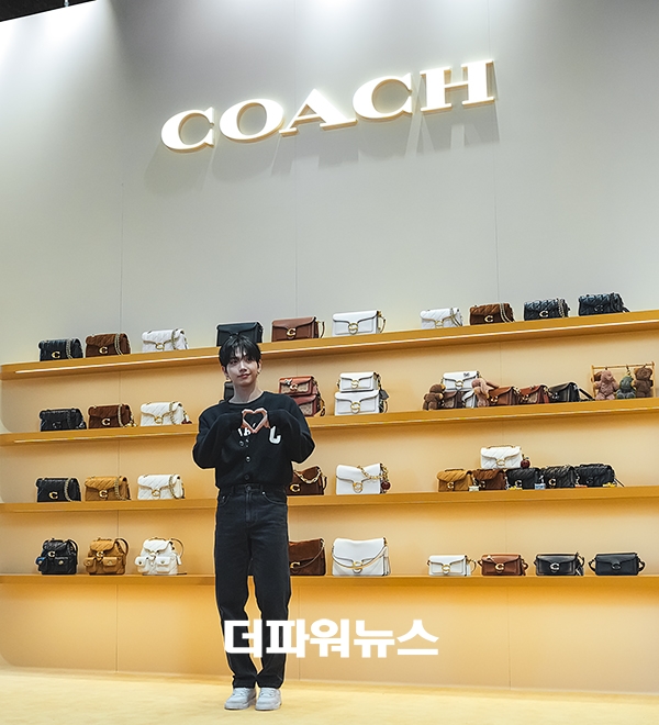 보이넥스트도어 명재현, 포토월 행사