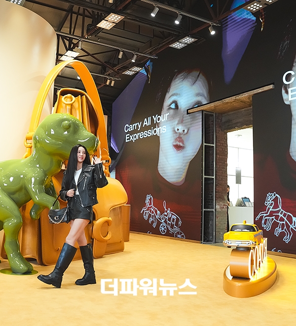 아이들 소연, 포토월 행사