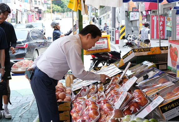 한유원 임직원, 8월 한 달간 전통시장 80여 회 방문