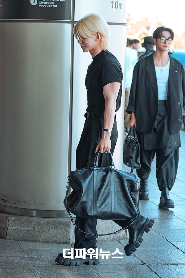 에이티즈 여상, 김포국제공항 출국