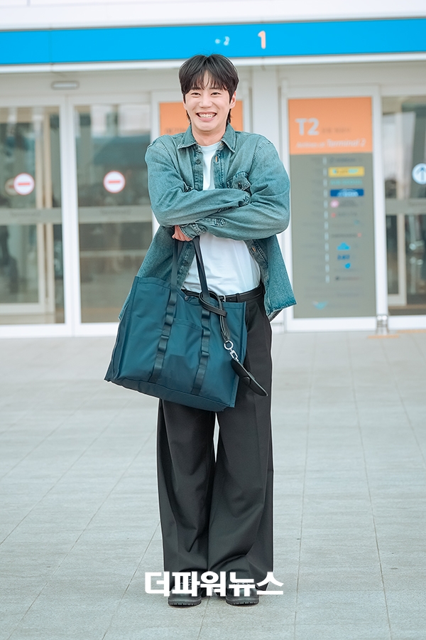 이준영, 인천국제공항 출국