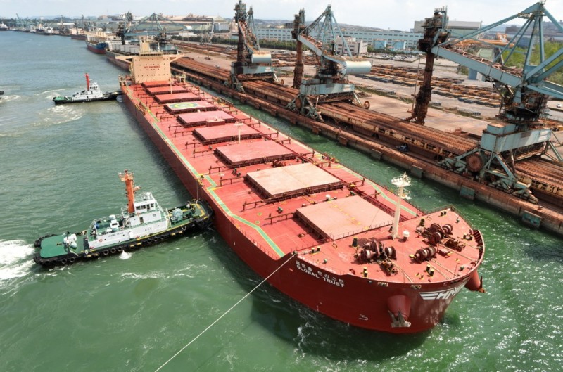 HMM의 건화물선(Dry Bulk) Global Trust호.(사진=HMM)