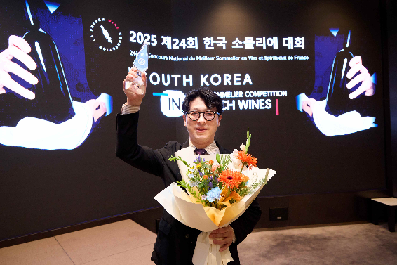 CJ푸드빌 더스테이크하우스 이형택 소믈리에, ‘한국 소믈리에 대회’ 1위 수상