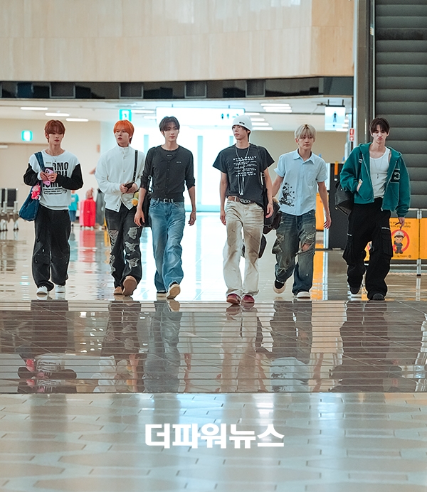 투어스, 김포국제공항 출국