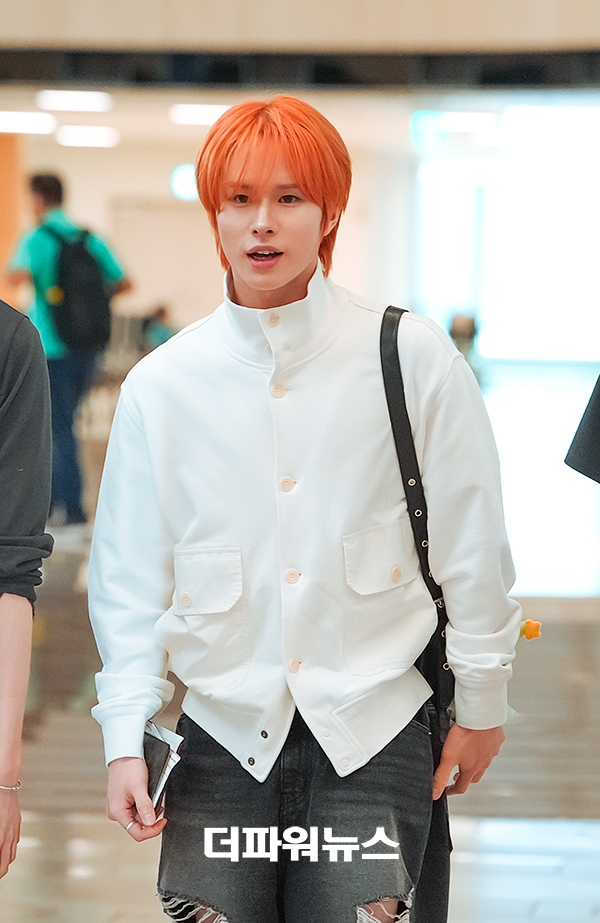 투어스 경민, 김포국제공항 출국