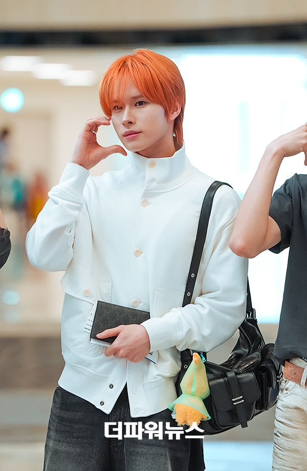 투어스 경민, 김포국제공항 출국