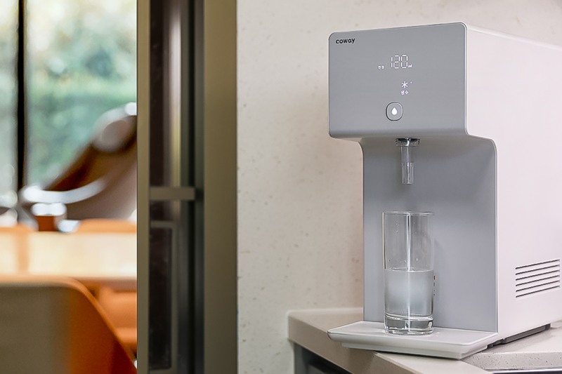 코웨이, 제주신화월드와 프리미엄 체험 객실 선보여