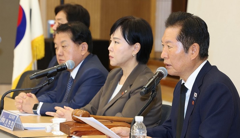 민주당 최고위에서 발언하는 정청래 대표(사진=연합뉴스)