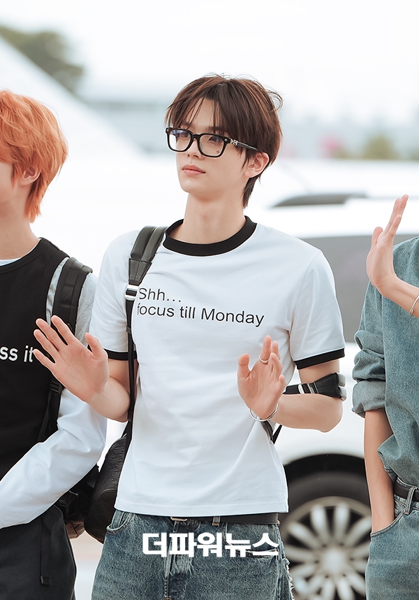 투어스 신유, 인천국제공항 출국