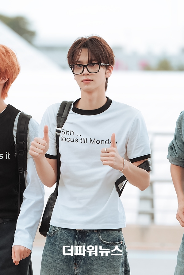 투어스 신유, 인천국제공항 출국