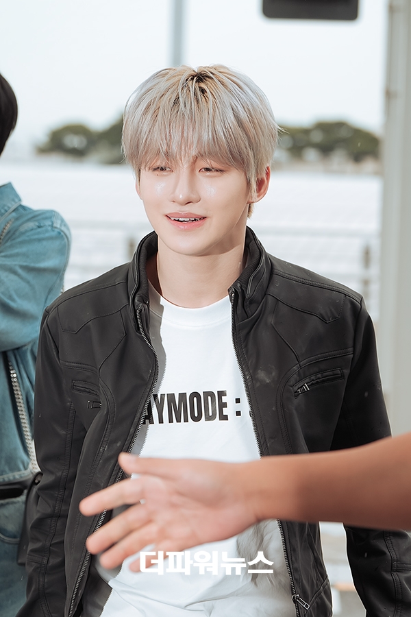 투어스 지훈, 인천국제공항 출국