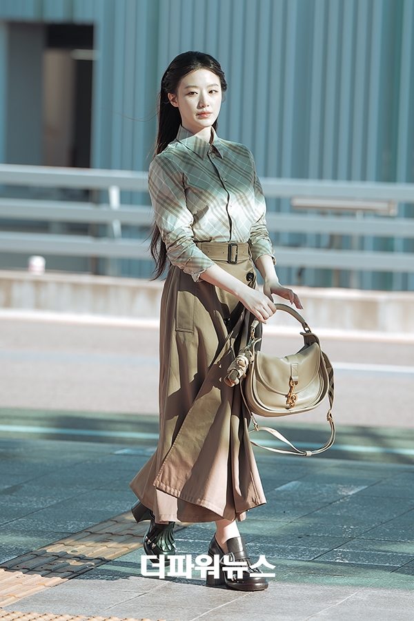 아이돌 슈화, 인천국제공항 출국