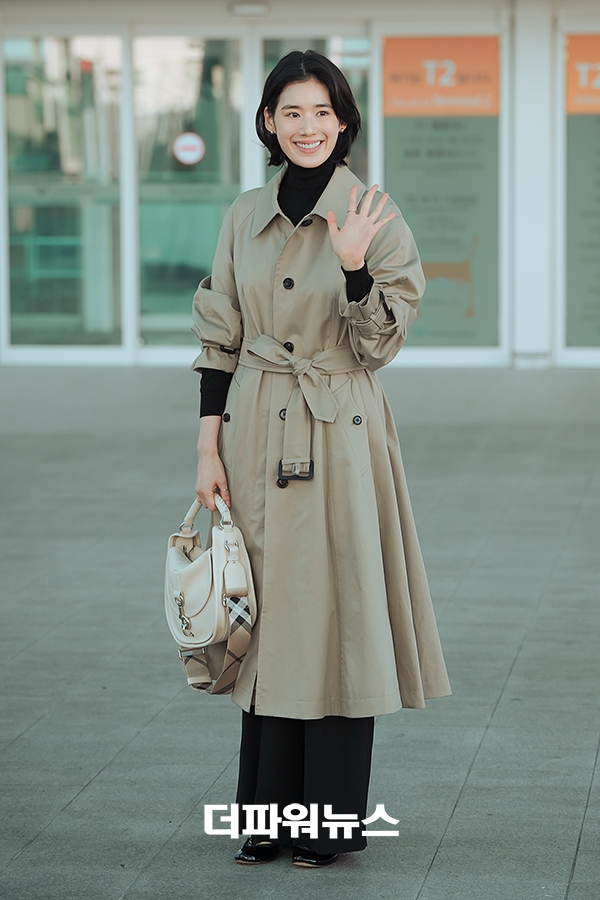 정은채, 인천국제공항 출국