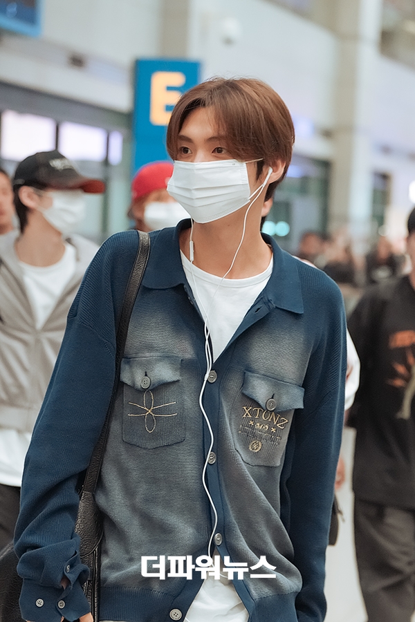 투어스 영재, 인천국제공항 입국